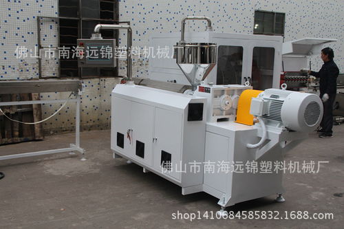 環(huán)保塑料管材生產(chǎn)設(shè)備全解析 PVC蛇皮管、增強管與包紗管生產(chǎn)解決方案